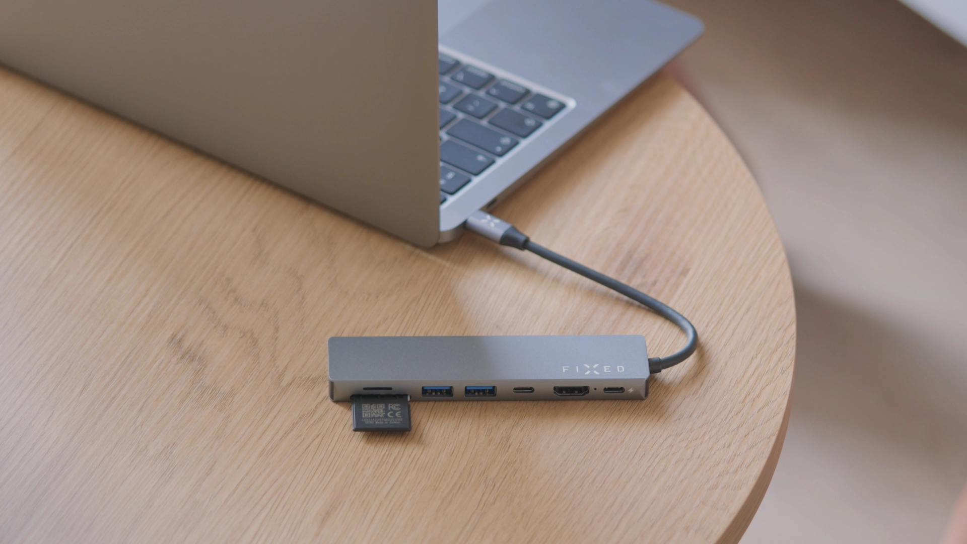macbook-air-m1-recenzja